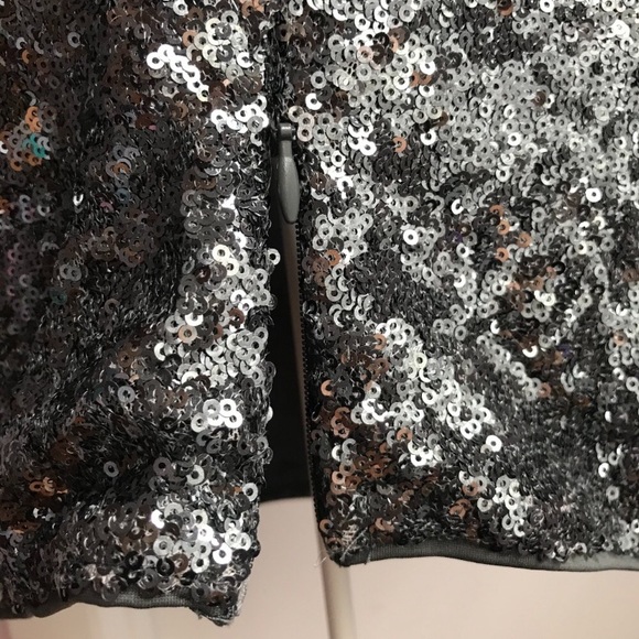 Forever 21 Gray Sequined Crop Top - Picture 5 of 5